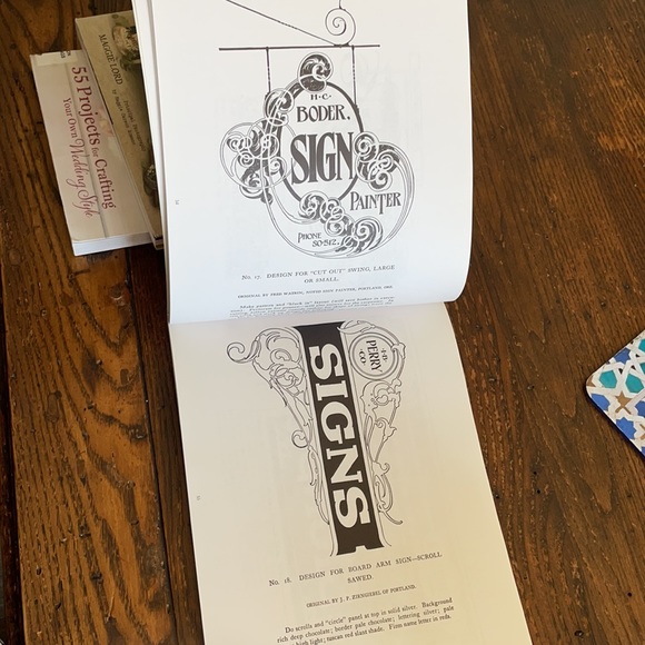 Penmanship and Fine Lettering : A Resource for Designers by John Mendenhall. - Picture 3 of 6